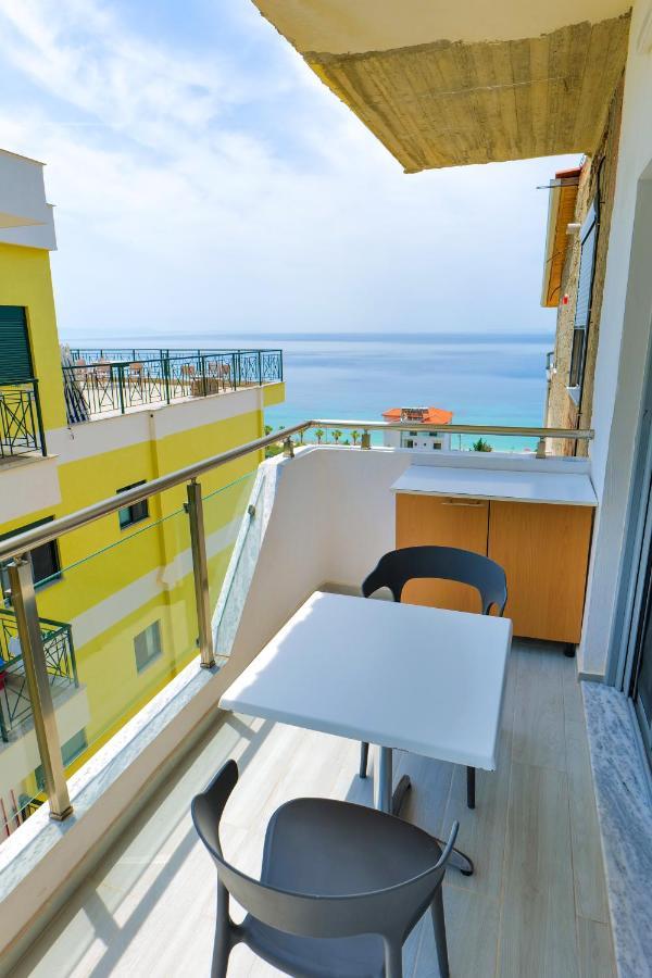 White Hotel Borsh Exterior foto